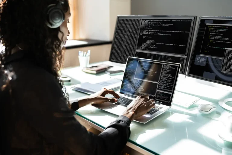 SQL Server 2025 REGEXP_MATCHES Function to Extract Multiple Substrings