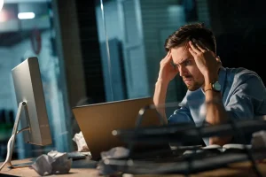 Memory Grant Feedback Reduces the Impact of Outdated SQL Server Statistics